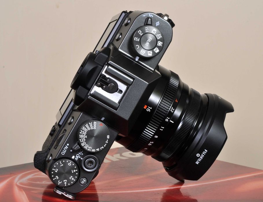 Fuji X-T30III novo, zero fotos, caixa, garantia 3 anos + XF 16mm WR como novo.