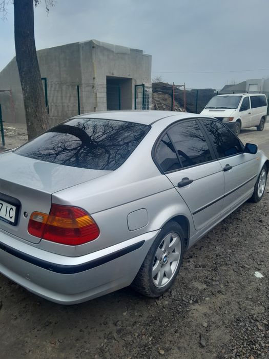 Продам BMW E46 320I