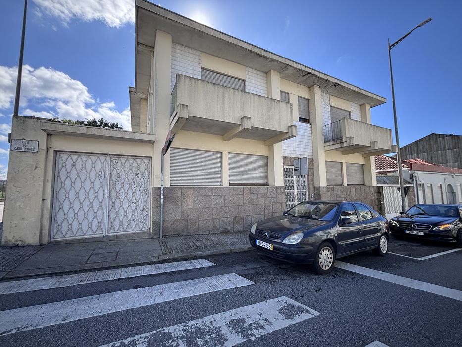 SERVIÇO DE TELHADO + REMODELAÇÃO - Preço Justo e Atendimento Imediato!