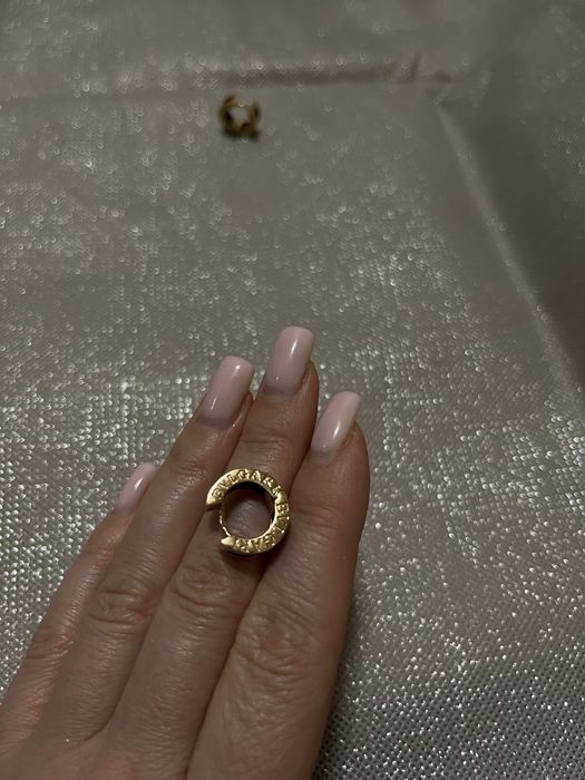 Брендові золоті  сережки від Bvlgari