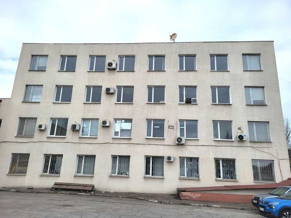 Продаж 4-х єт.приміщення вул Північне шоссе 12, поряд ДК "ЗАЛК".