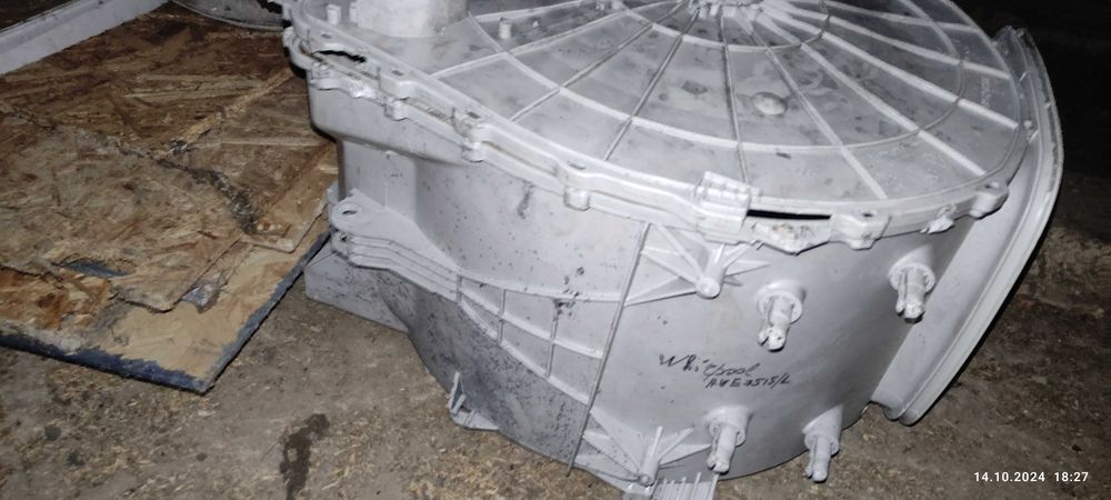 Баки для пральних машин Samsung, Whirlpool