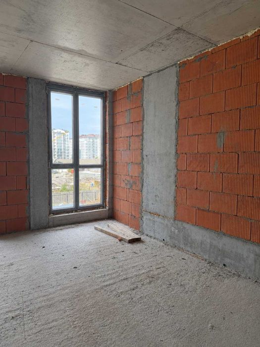 Продам однокімнатну квартиру неподалік міського парку