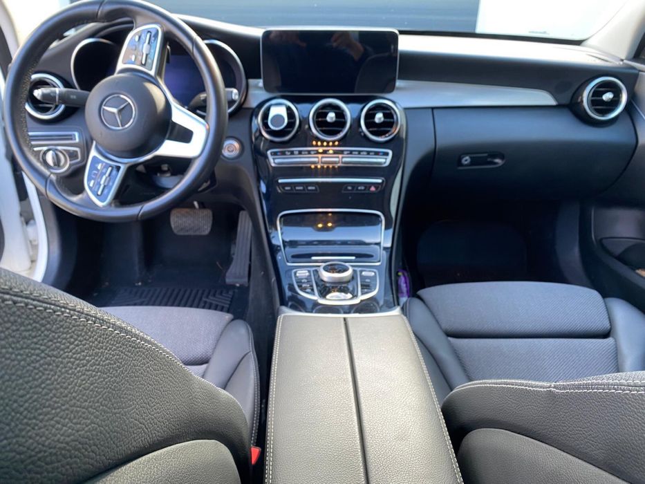 Vendo Mercedes Benz C220d