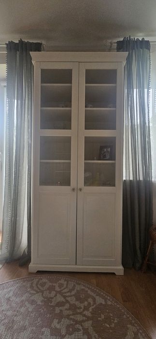 Witryna IKEA liatorp