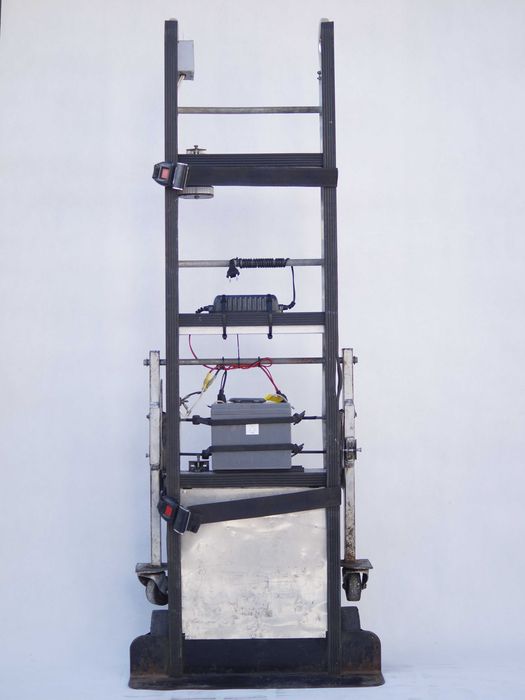 545 kg Escalera schodołaz towarowy elektryczny