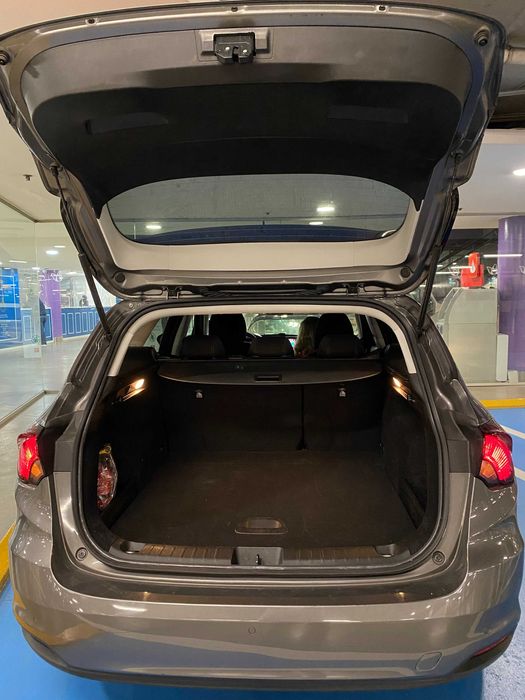 Empresa TVDE  Com Viatura 2020 " Poucos KM "  Financiada  Oportunidade