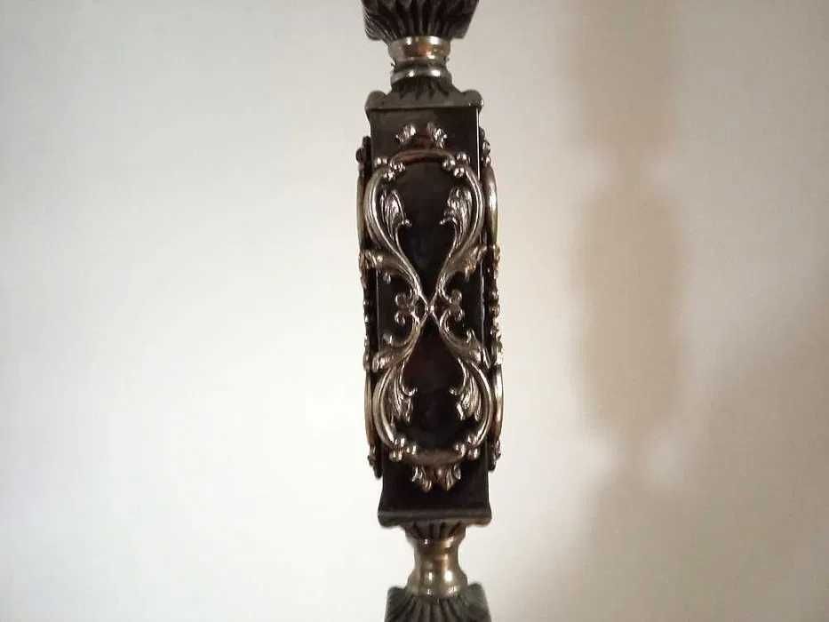 Candeeiro De Pé Em Ferro