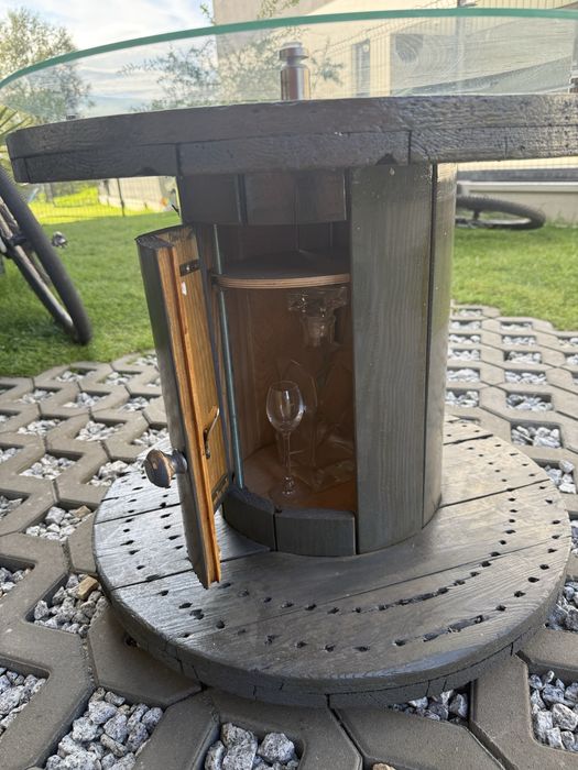 Stolik kawowy z bębna kablowego SUPER NA TARAS BALKON