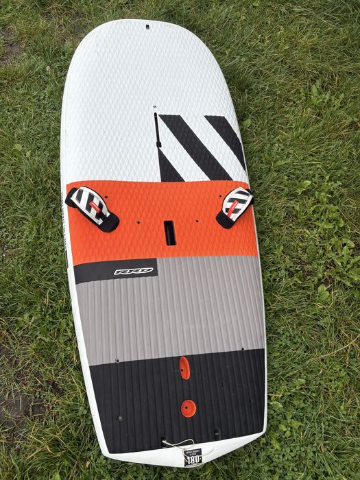 Deska do wing i wind foil RRD Pocket Rocket e-tech 124L