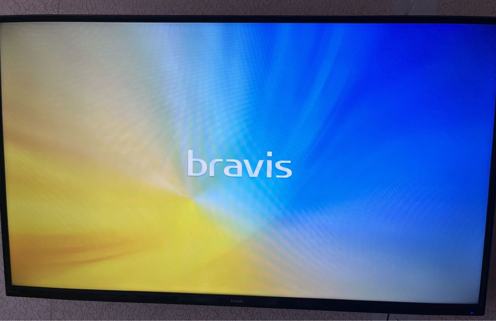 Телевізор bravis