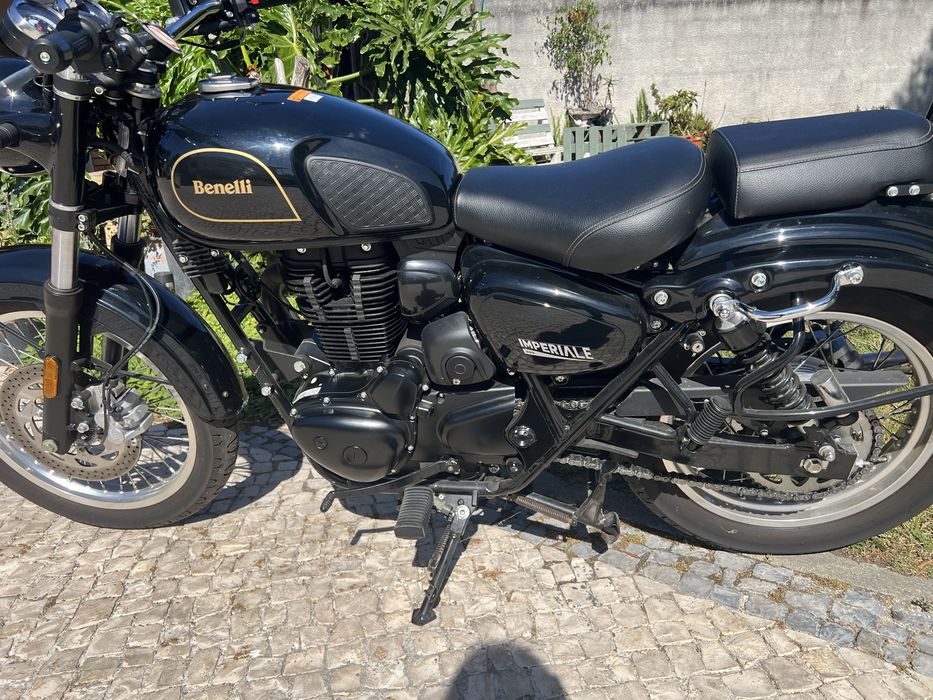 Mota Benelli 400