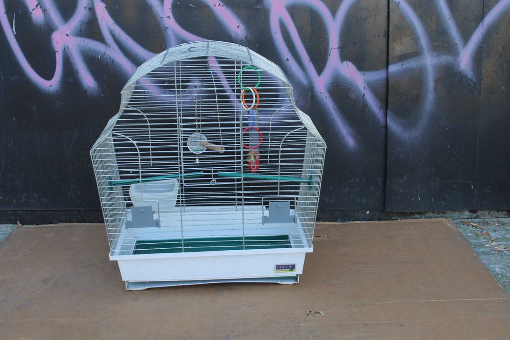 Клетка для попугаев