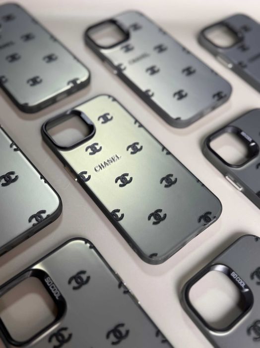 Силіконовий сірий чохол з лого Шанель Chanel на айфон iPhone