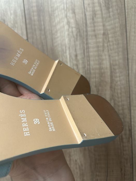 Klapki firmy Hermes