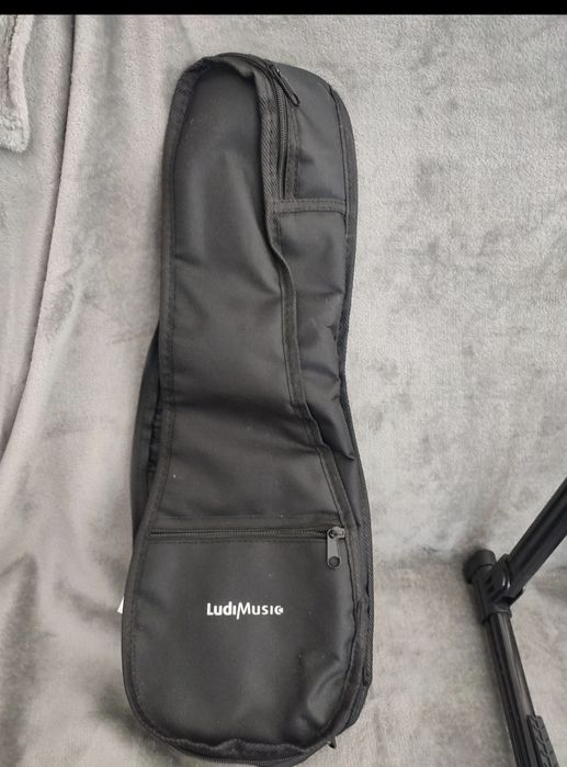 Cavaquinho  nunca usado