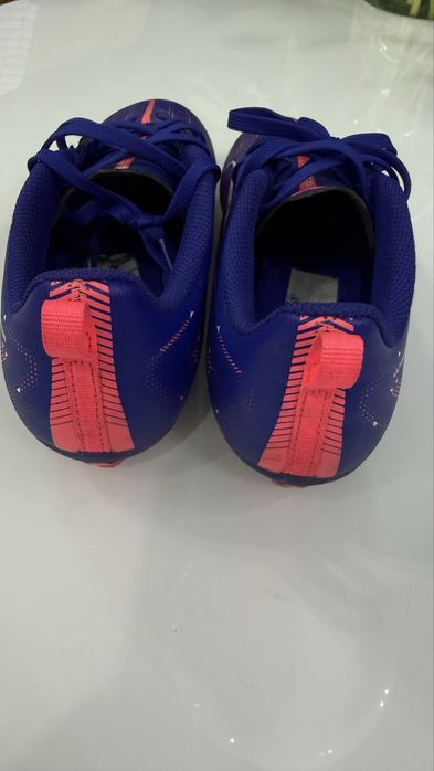 Korki piłkarskie Puma Ultra 5 play rozmiar 37 JAK NOWE!