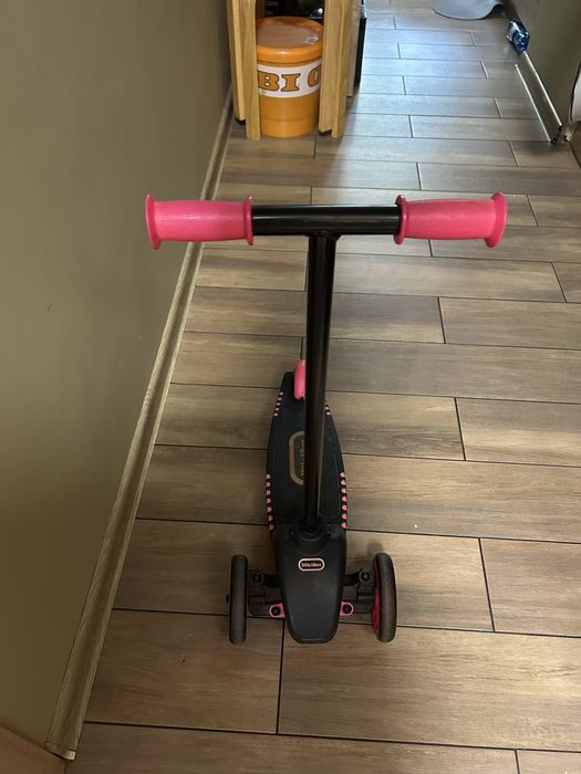 Hulajnoga różowa Little Tikes