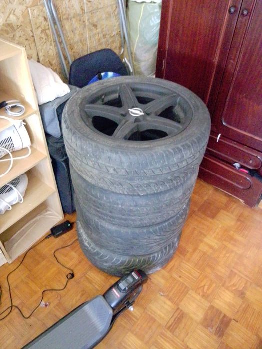Vendo conjunto de 4 jantes Opel de 16" com pneus 235/50 R16 87W