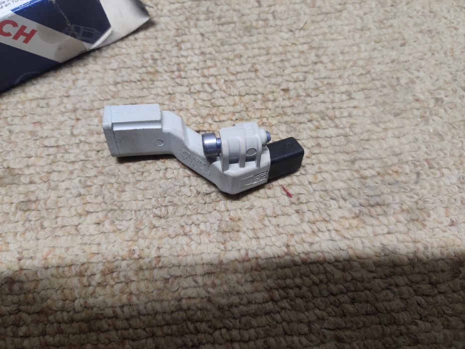 Czujnik położenia wału VW -Nowy