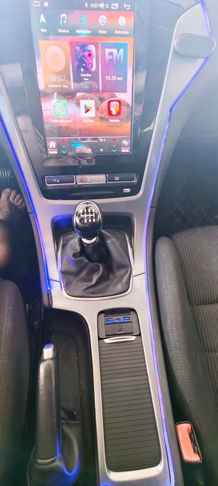 Ford Mondeo Mk4 6veloc 140cv 215mil preta