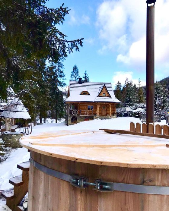 Wolny Weekend.  Ferie Domek z Balią i kominkiem