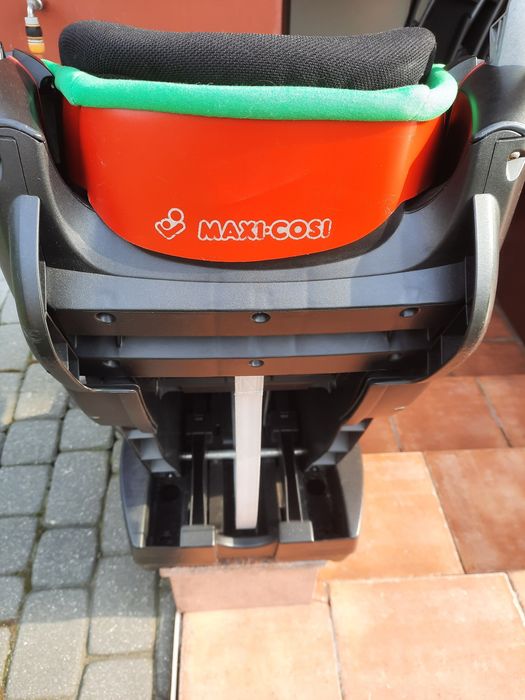 Fotelik samochodowy Maxi Cosi Tobi 9-18 kg