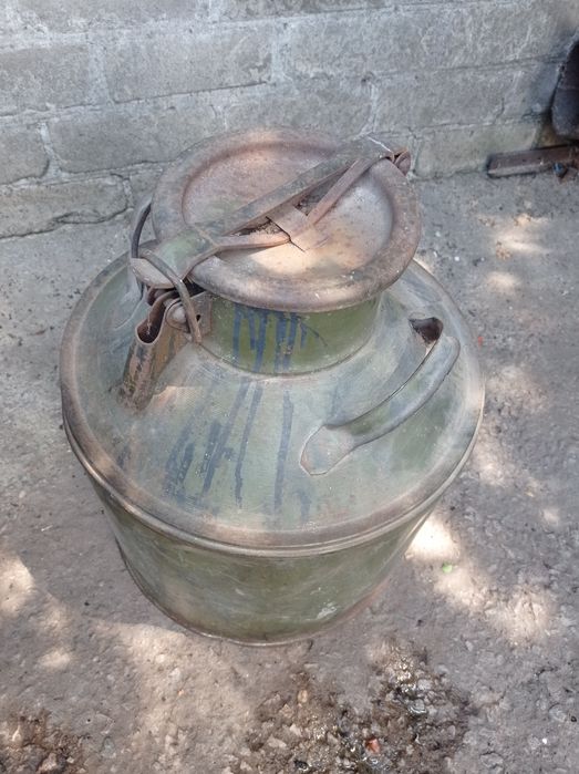 Продам  баки для хранения масла, топлива и ГСМ