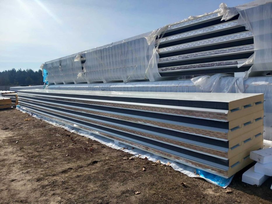 Płyta warstwowa dachowa w I gatunku 100 mm