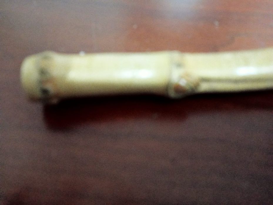 Talheres de bambu