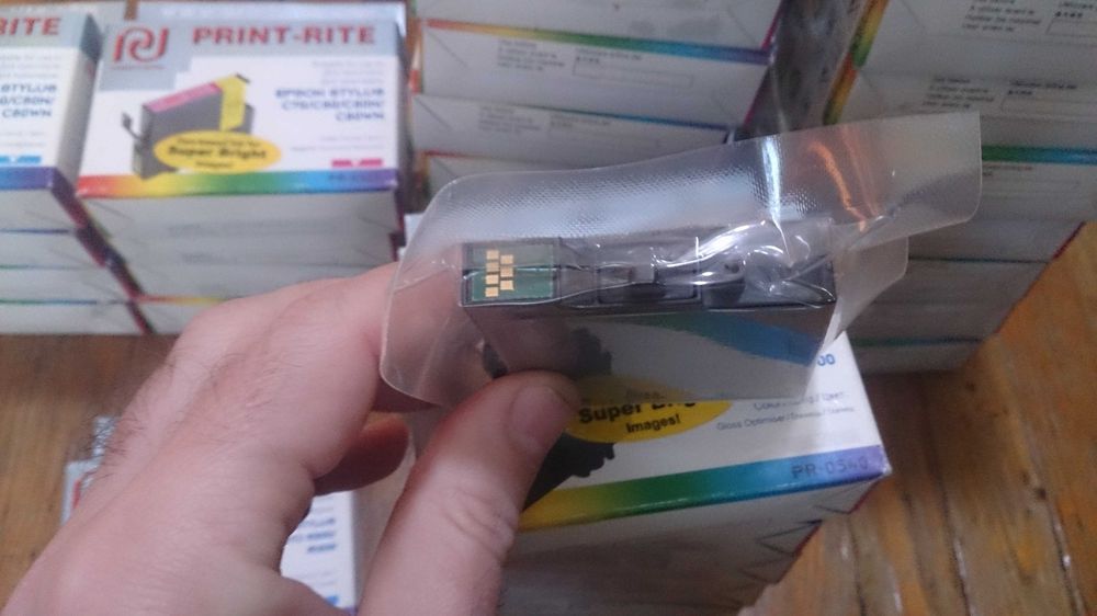 Продам картриджи Epson 36 штук