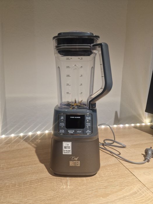 Блендер для смузі Chef Matteo.