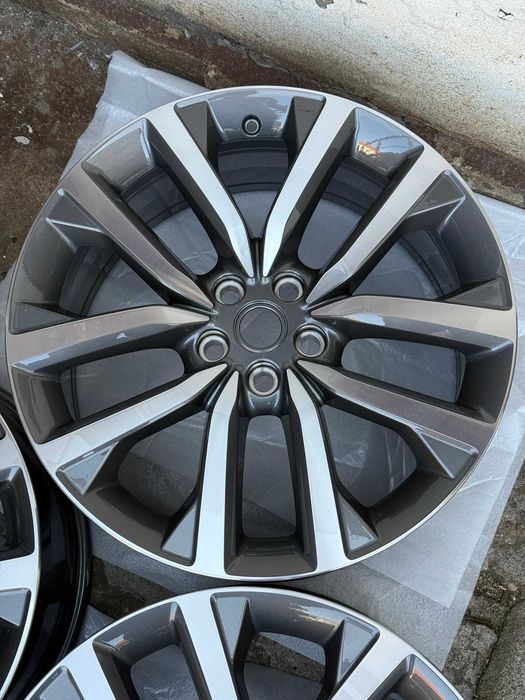 Oryginalne alufelgi OE Land rover Discovery V 5 21 5x120 L462 Range