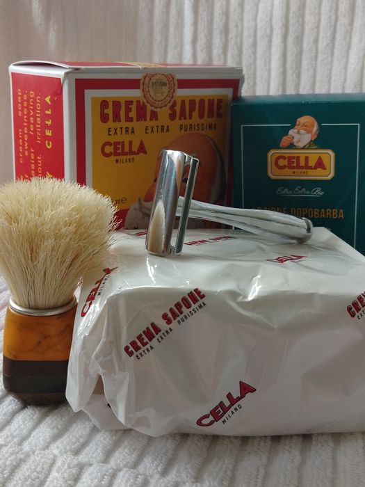 Cella z bloku.-łagodne mydełko do golenia odstąpie