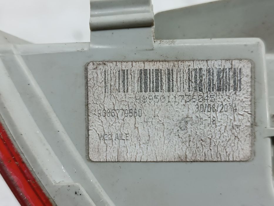 Farolim Stop Esquerdo - PEUGEOT 508 SW Caixa/Combi (8E_) | 11 -