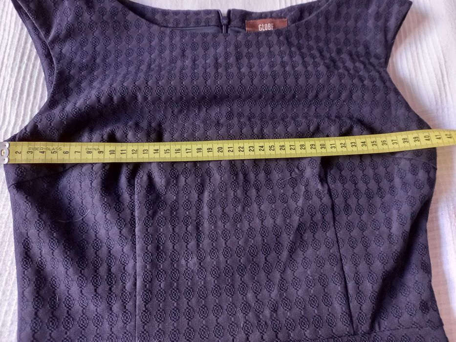 Vestido azul marinho com motivos, Globe, Tam 34