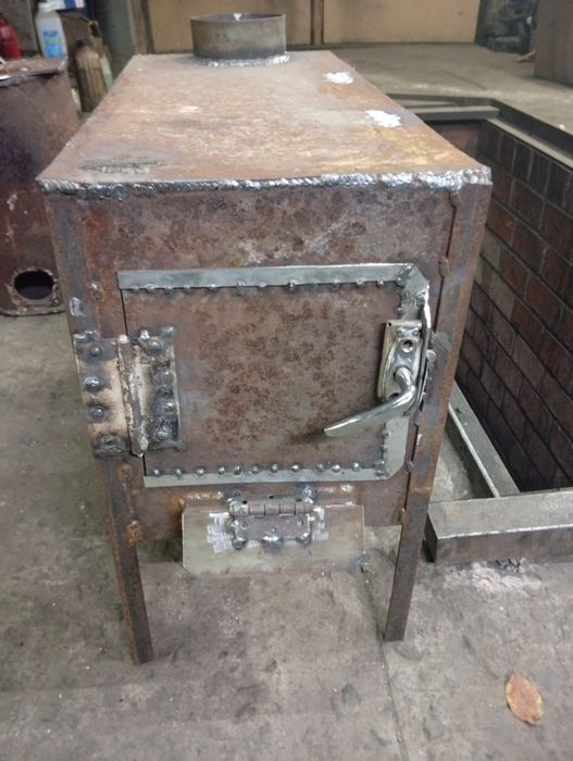 Продам печь буржуйку.