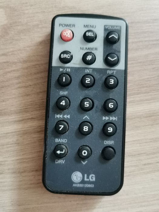 Radio samochodowe LG LAC5900RN 53wx4 CD USB