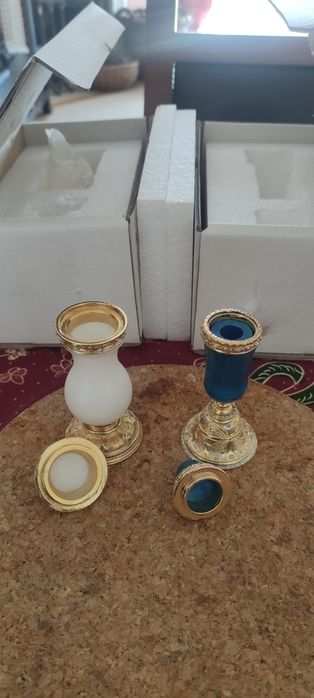 Castiçais de porcelana