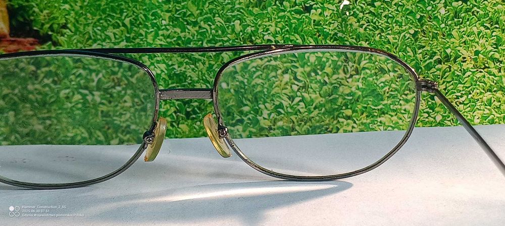 Okulary z oprawkami +2.0
