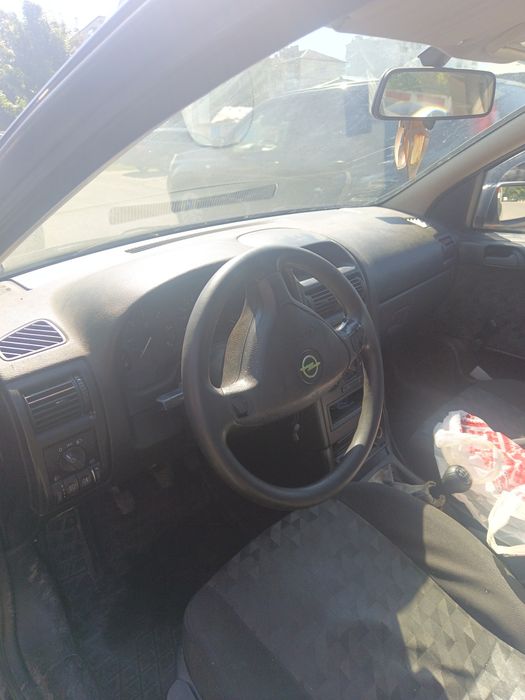 Опель Астра  не розмитнений