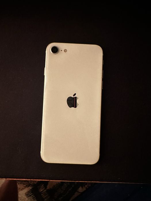 iPhone SE 2020 64GB (White) — Гарний стан, Neverlock