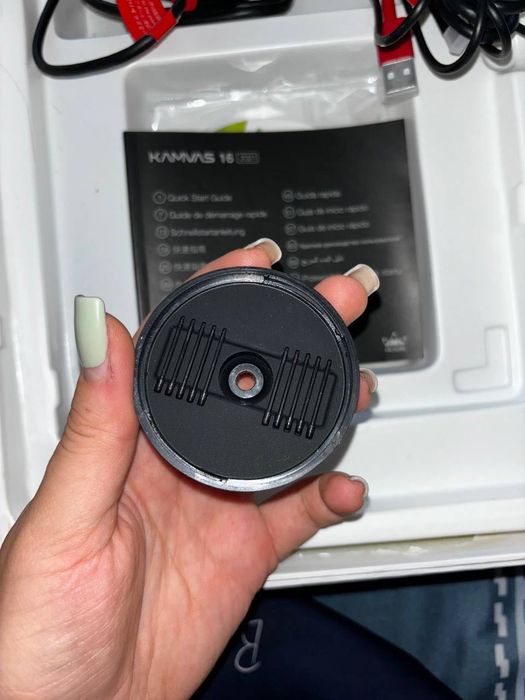 Графічний планшет-монітор Huion Kamvas 16 (2021)