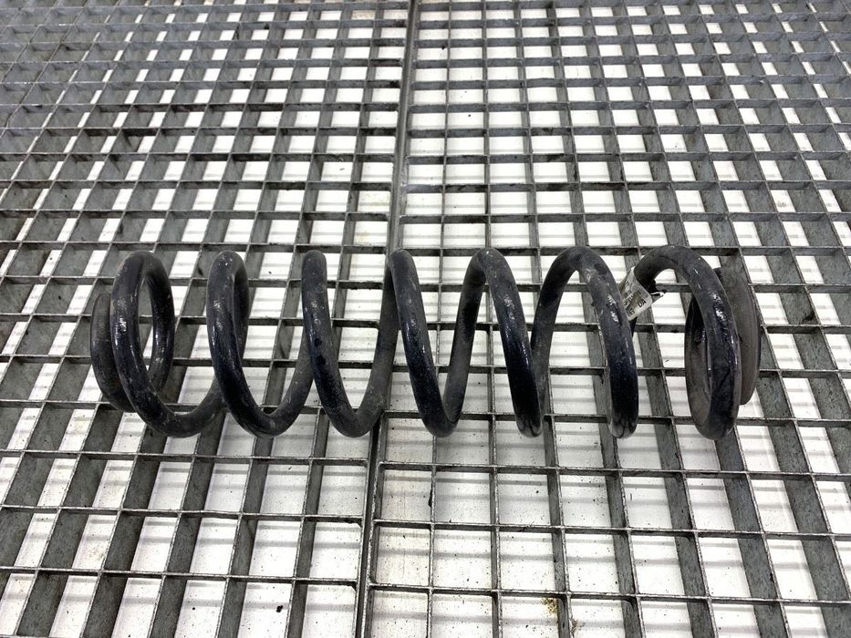 SPRĘŻYNA TYŁ  AUDI Q3 Sportback (F3N) 2019 - 2022 35 TFSI Mild Hybrid 110 kW [150 KM] Hybryda