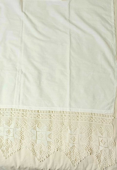 Подузорник на кровать