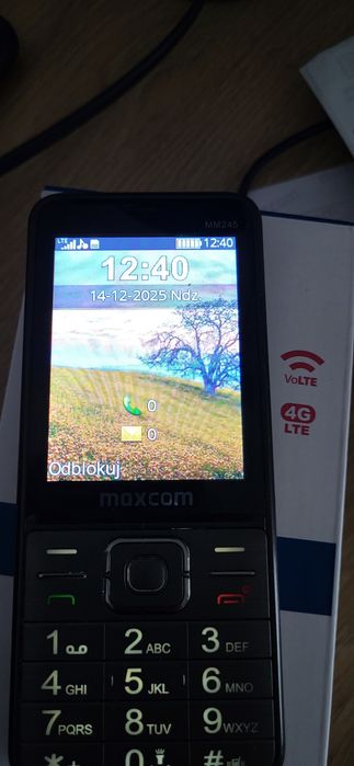 Telefon MaxCom MM245 4G LTE
