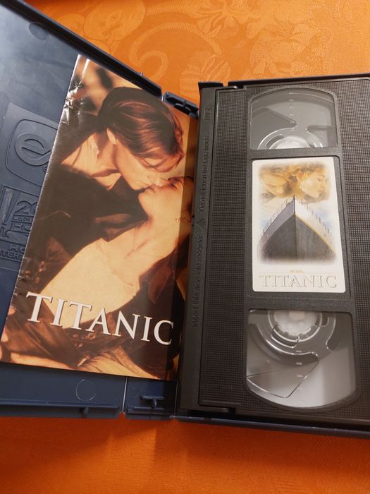 Titanic 1998 VHS