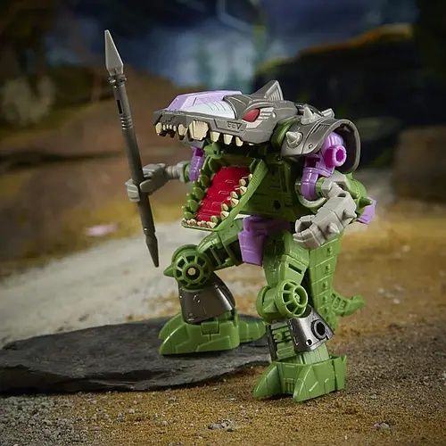 Transformers Generations Selects WFC-GS23 Deep Cover War for Cybertron