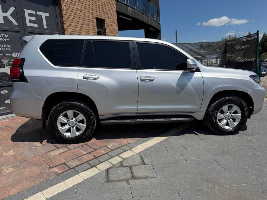 Автомобіль Toyota Land Cruiser Prado 2.7 Дизель Автомат 2021рік пробіг 96000