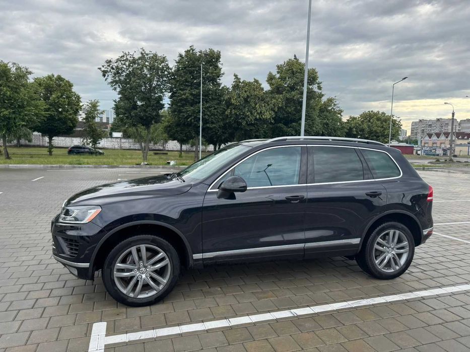 VW Touareg  є все що може бути